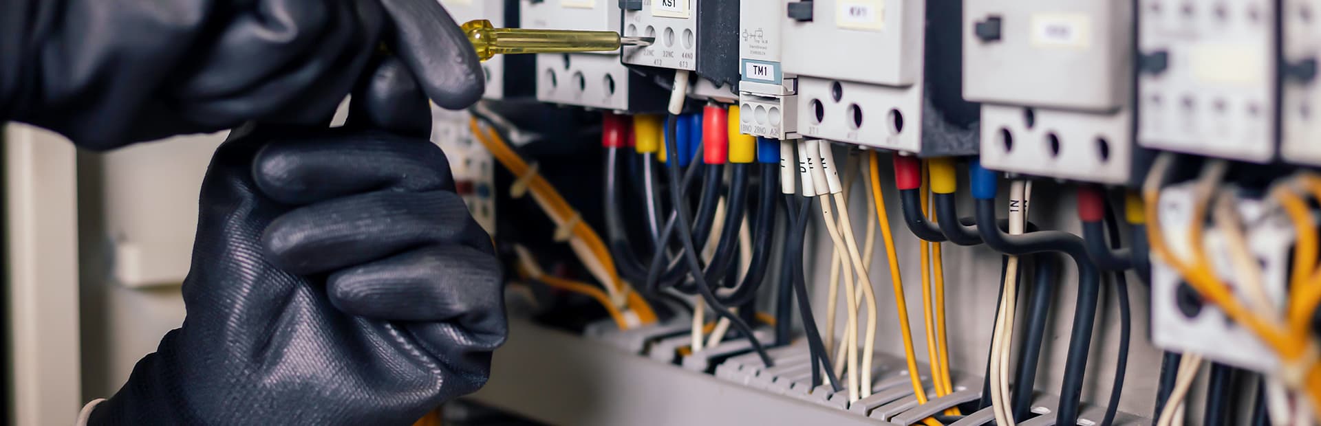7 Electrical Safety Tips Every Homeowner Should Know